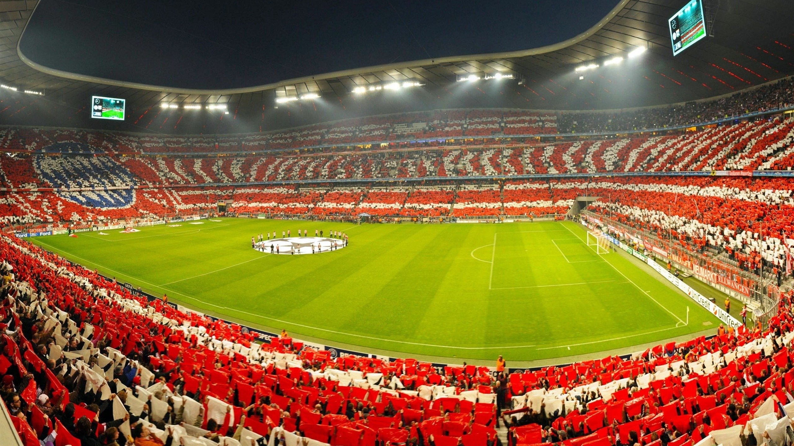 网球赛场焦点！俄罗斯队对阵美国队，体能极限考验，赛场硬仗一触即发